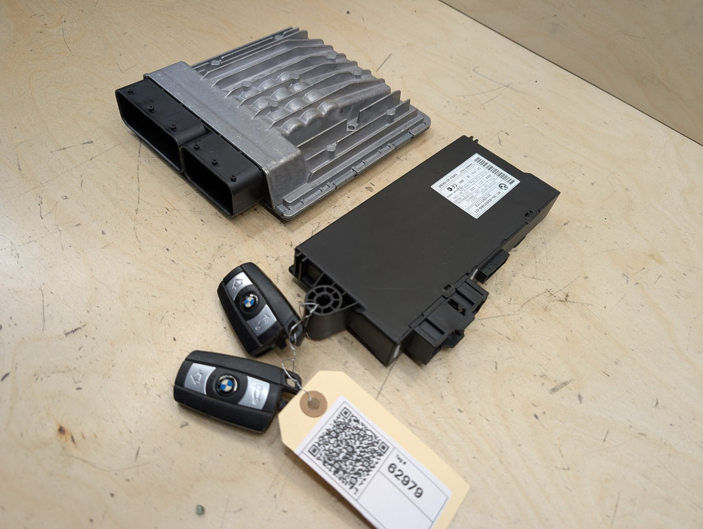 OEM BMW E82 E90 E92 E93 DME ECU CAS3 Engine N52 Control Computer Key MSV80 SET