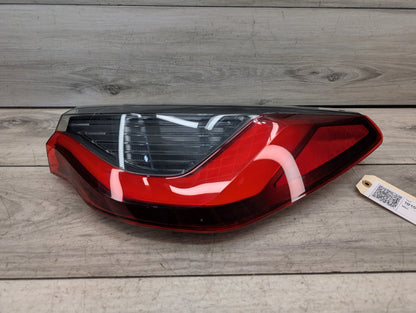 2021-2026 BMW 430i G22 Rear Right Passenger Outer Tail Light 7477606
