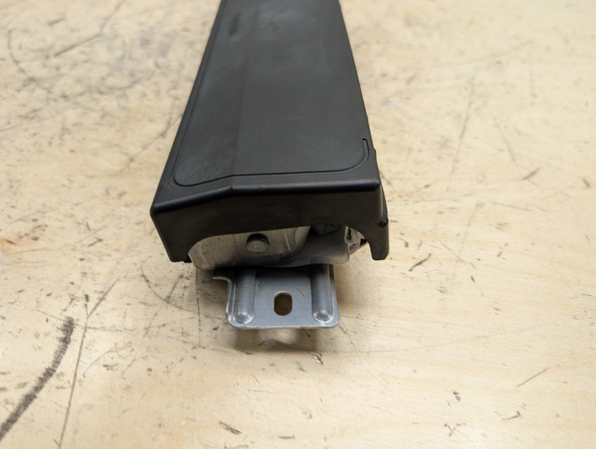 OEM BMW F90 G11 G12 G30 530 540 M550 M5 Front Left Driver Knee Lower Dash Airbag