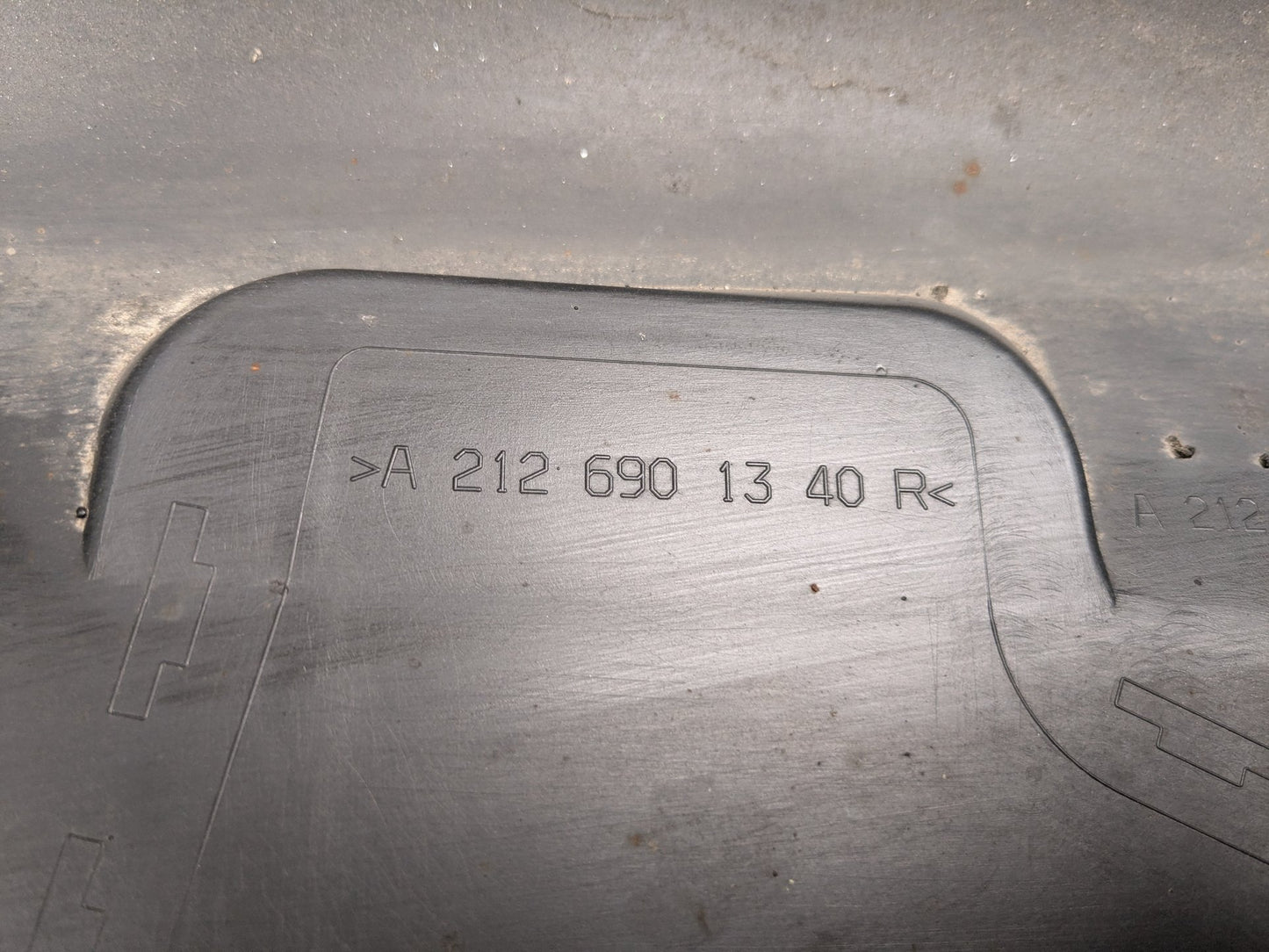 2009-2012 Mercedes-Benz E550 W212 Right Passenger Side Skirt Rocker Panel