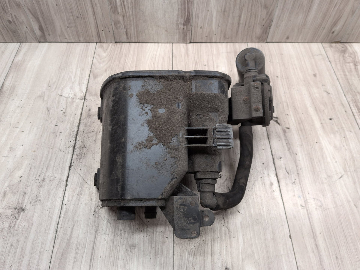 2011-2016 BMW M5 F10 Fuel Vapor Charcoal Canister 7347621 OEM