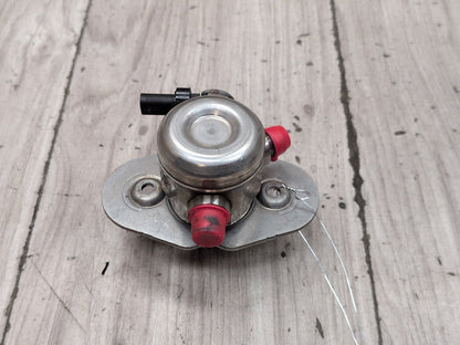 16-20 OEM BMW G11 G12 750 G30 M550 Engine N63R HPFP High Pressure Fuel Pump 1-4