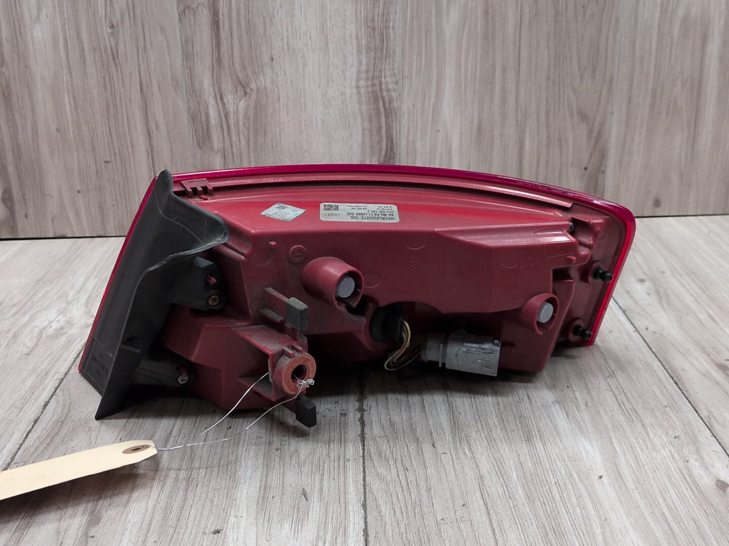 2008 - 2017 Audi S5 8T Rear Right Passenger Outer Tail Light 8T0945095J
