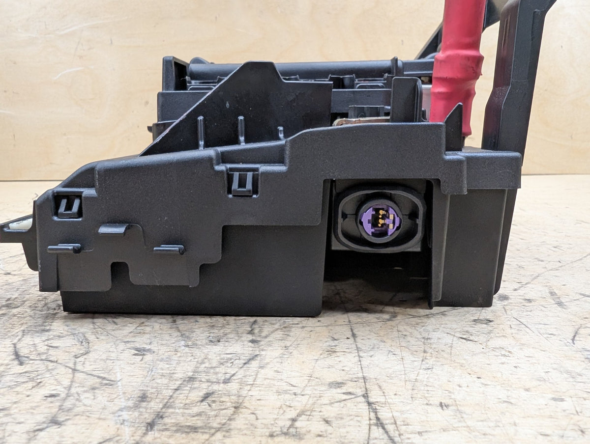 OEM BMW F90 G11* G12* G30 M5 Rear Positive Battery Terminal Junction Fuse Box