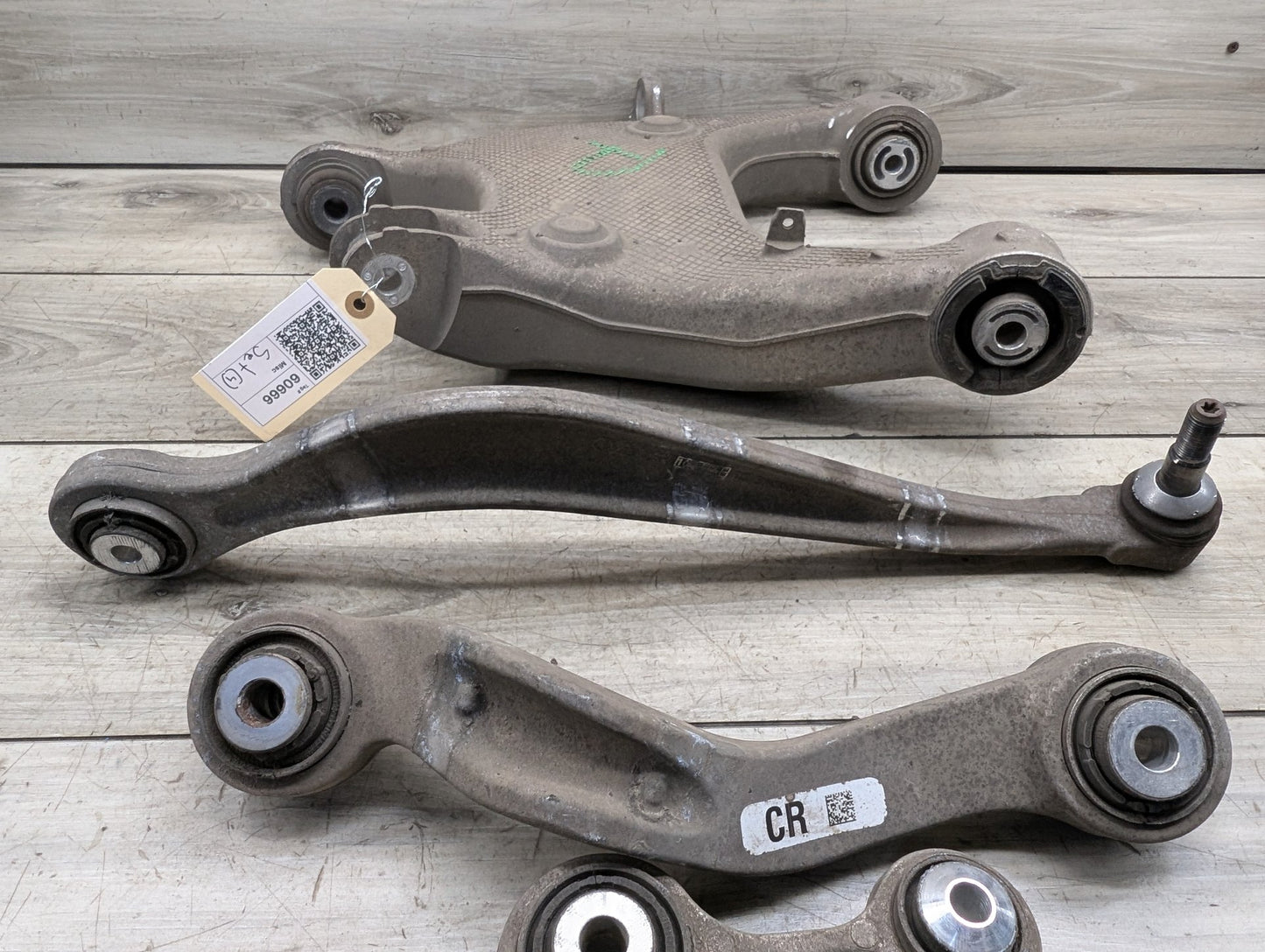 2011-2016 BMW 535i F10 Rear Right Passenger Control Arms SET 6784350