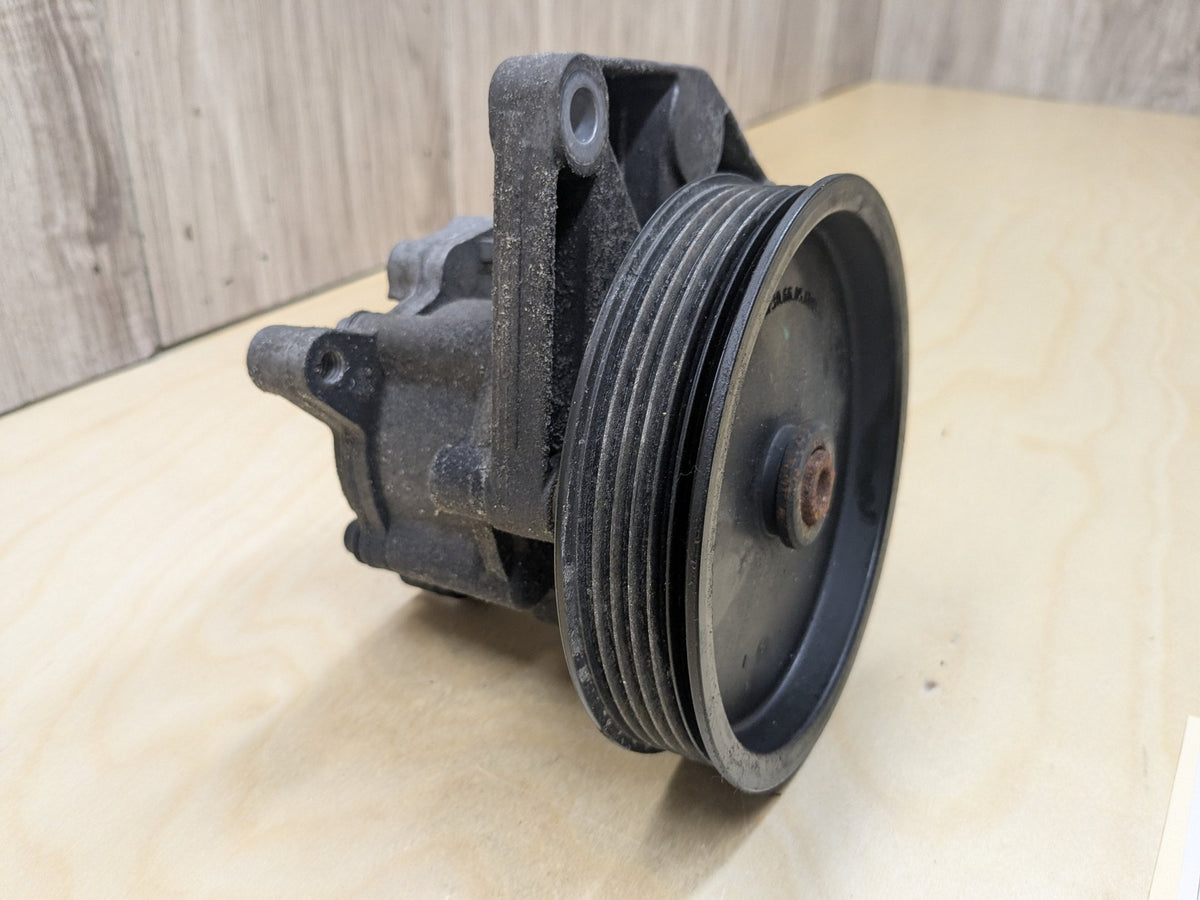 2009-2011 Mercedes-Benz R171 SLK-Class M272 Engine Motor Power Steering Pump A0054661601