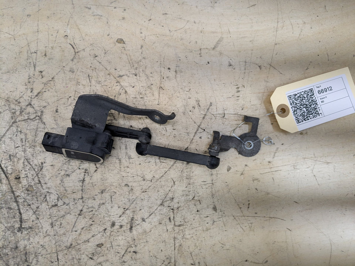 2007-2013 BMW 335i E92 Suspension Height Level Sensor 6763735 OEM