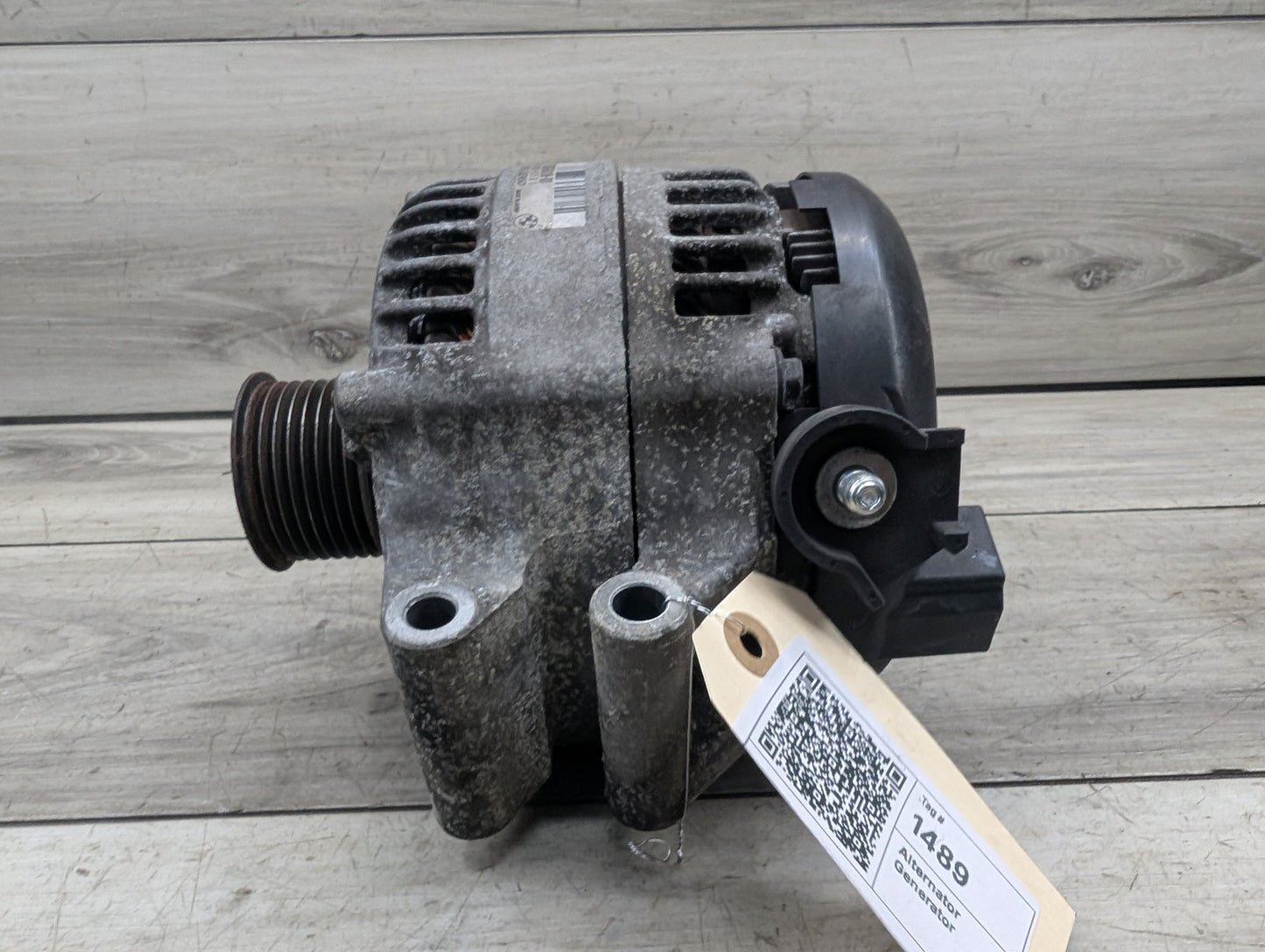 OEM BMW F10 F13 F15 F22 F25 F30 F32 F33 F36 Engine N55 Alternator Generator 215A