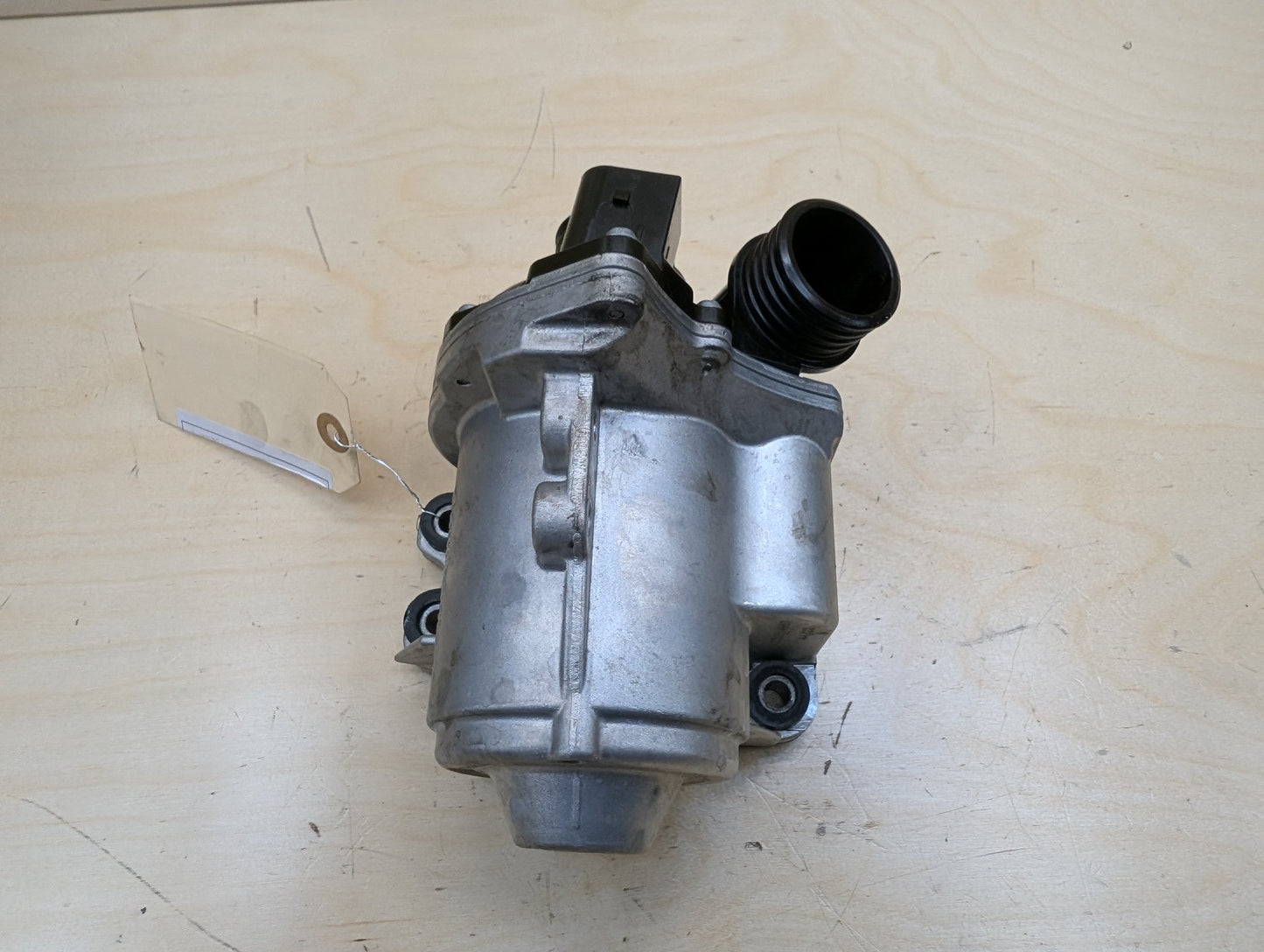 OEM BMW E70 E82 E90 E92 E93 F10 F13 F25 Engine N54 N55 Auxiliary Electric Water Pump