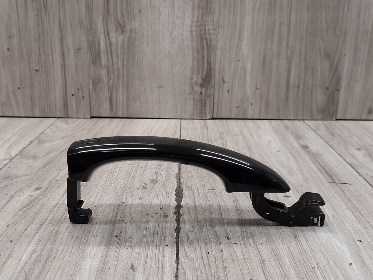 2015-2018 Audi Q3 8U Front or Rear Left Driver Exterior Door Handle 8T0837205A