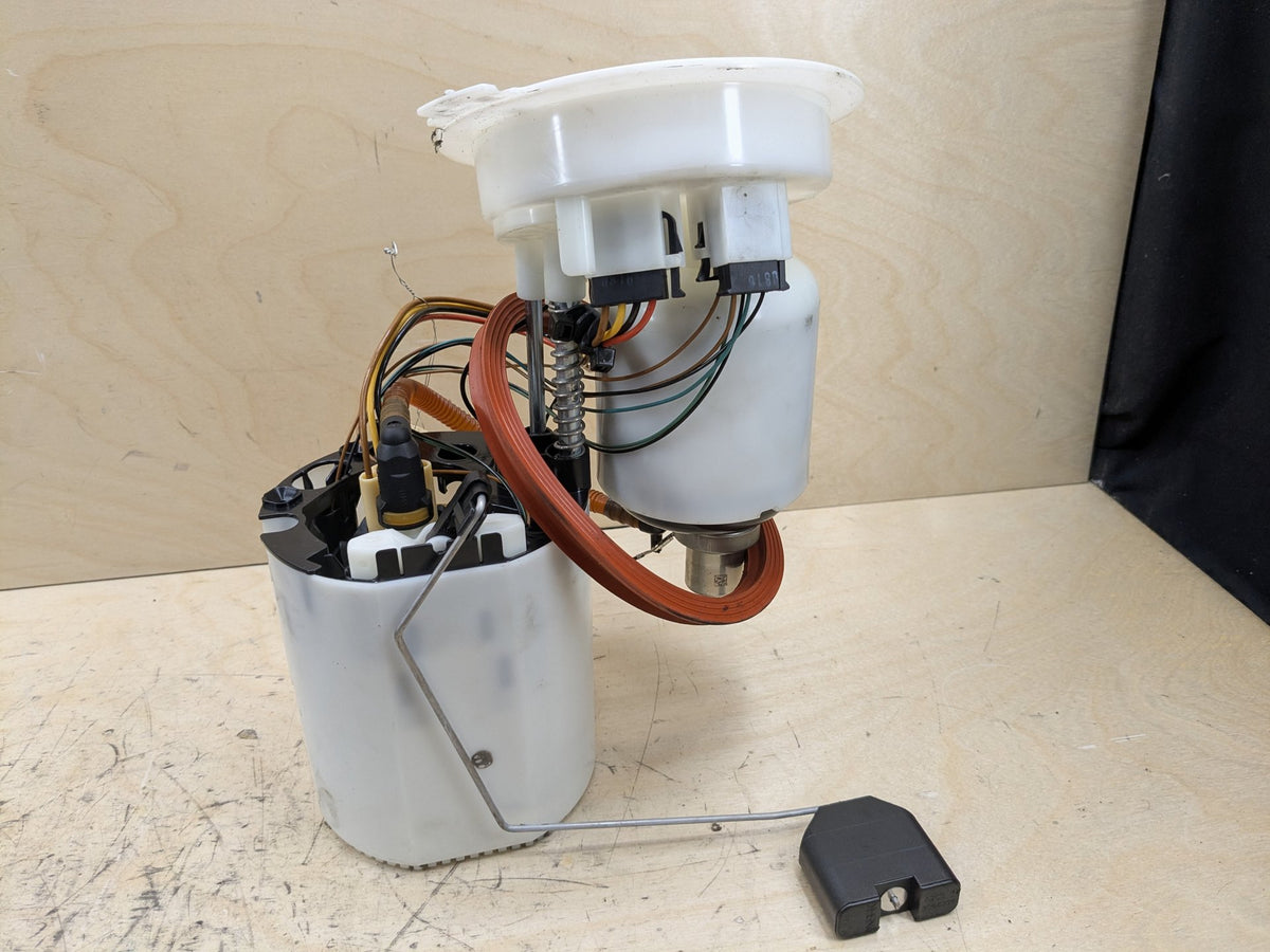 2012-2018 Audi A6 C7 Fuel Gas Tank Sending Unit Assembly 4G0919051B OEM