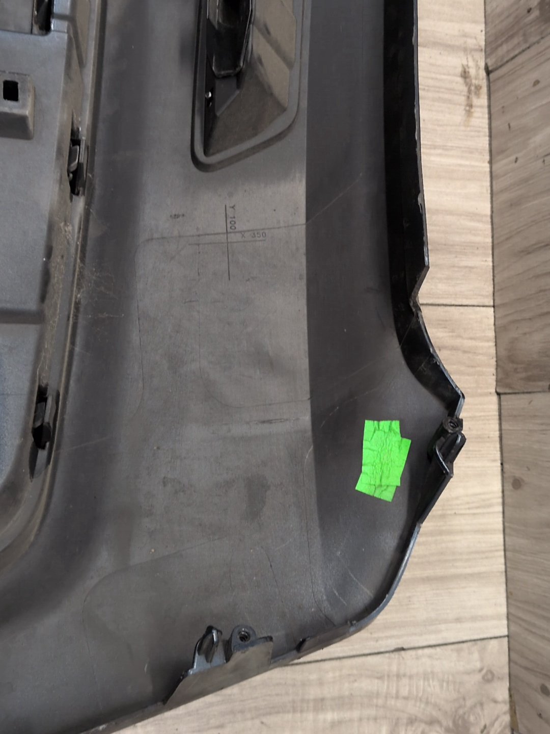 2015-2018 Audi Q3 8U Front Left Driver Bumper Cover Grille 8U0807066L OEM