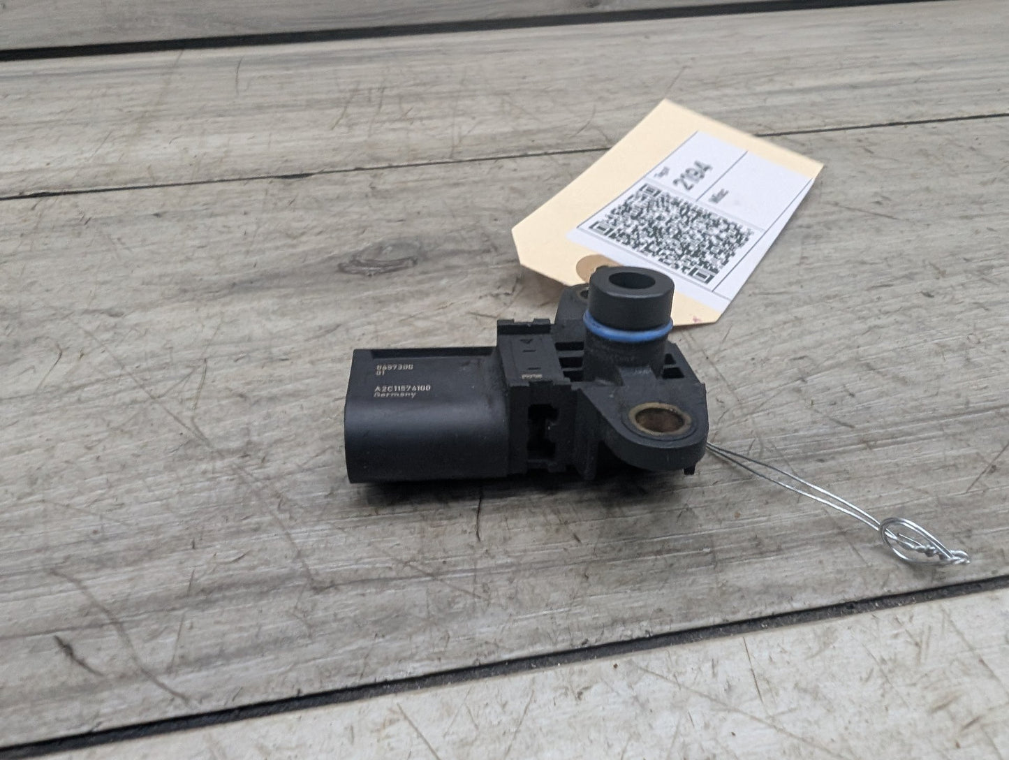 2018 - 2024 BMW X3 G01 Manifold Absolute Pressure (MAP) Sensor 8657300