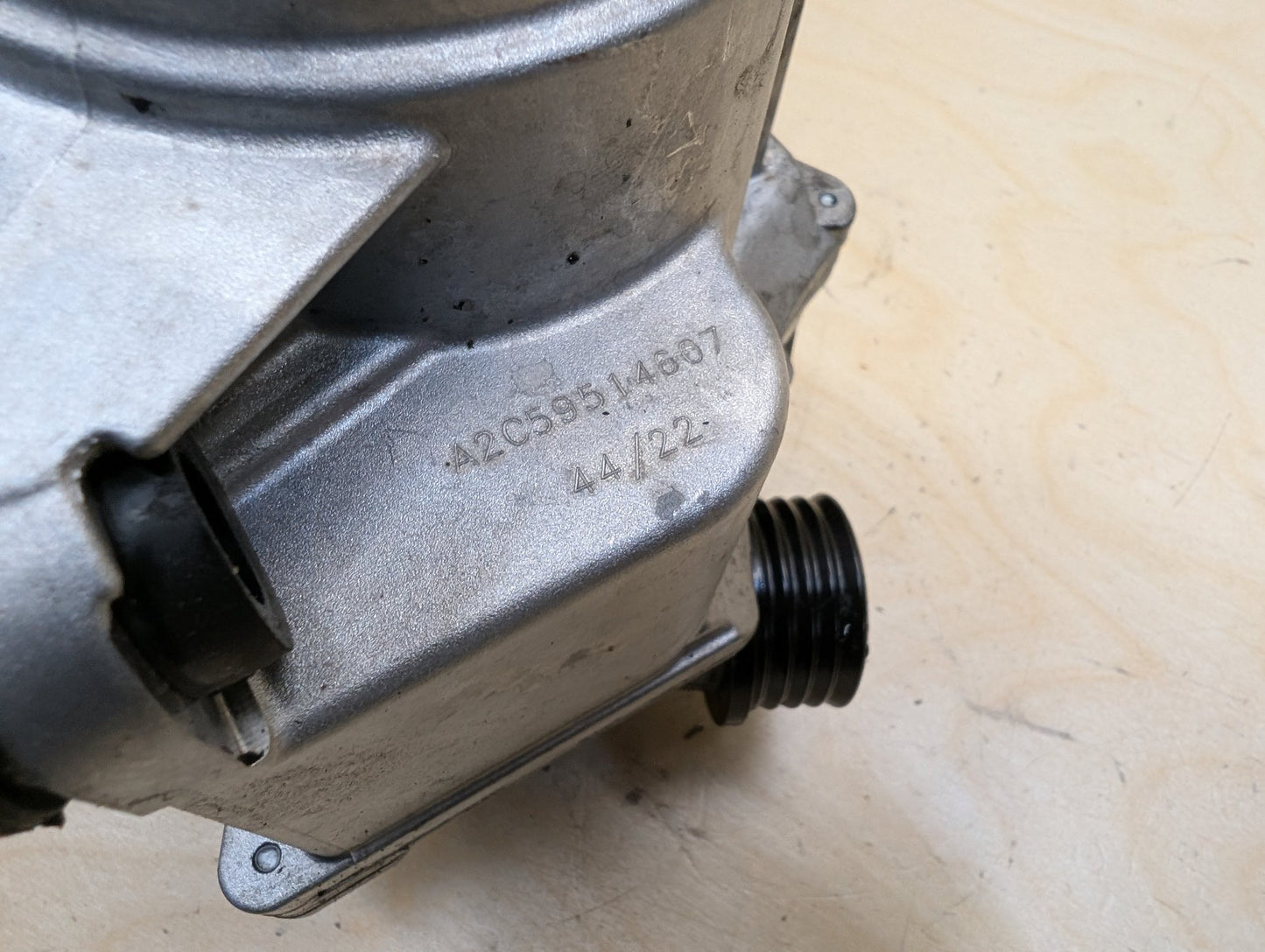 OEM BMW E70 E82 E90 E92 E93 F10 F13 F25 Engine N54 N55 Auxiliary Electric Water Pump