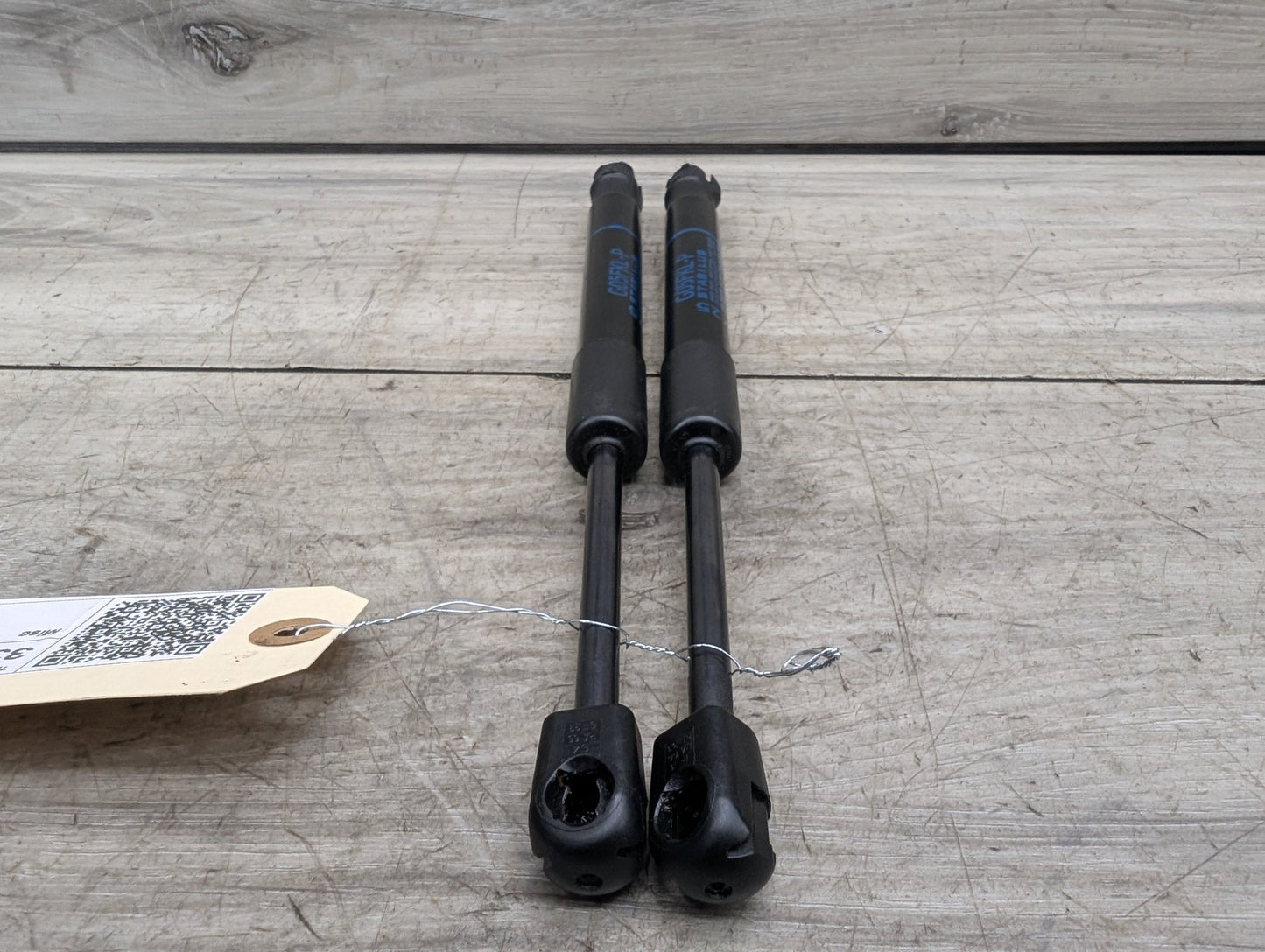 2019 - 2026 BMW X5 G05 Rear Left Right Liftgate Trunk Lid Strut Shock Supports SET 7418188 B58B30M1