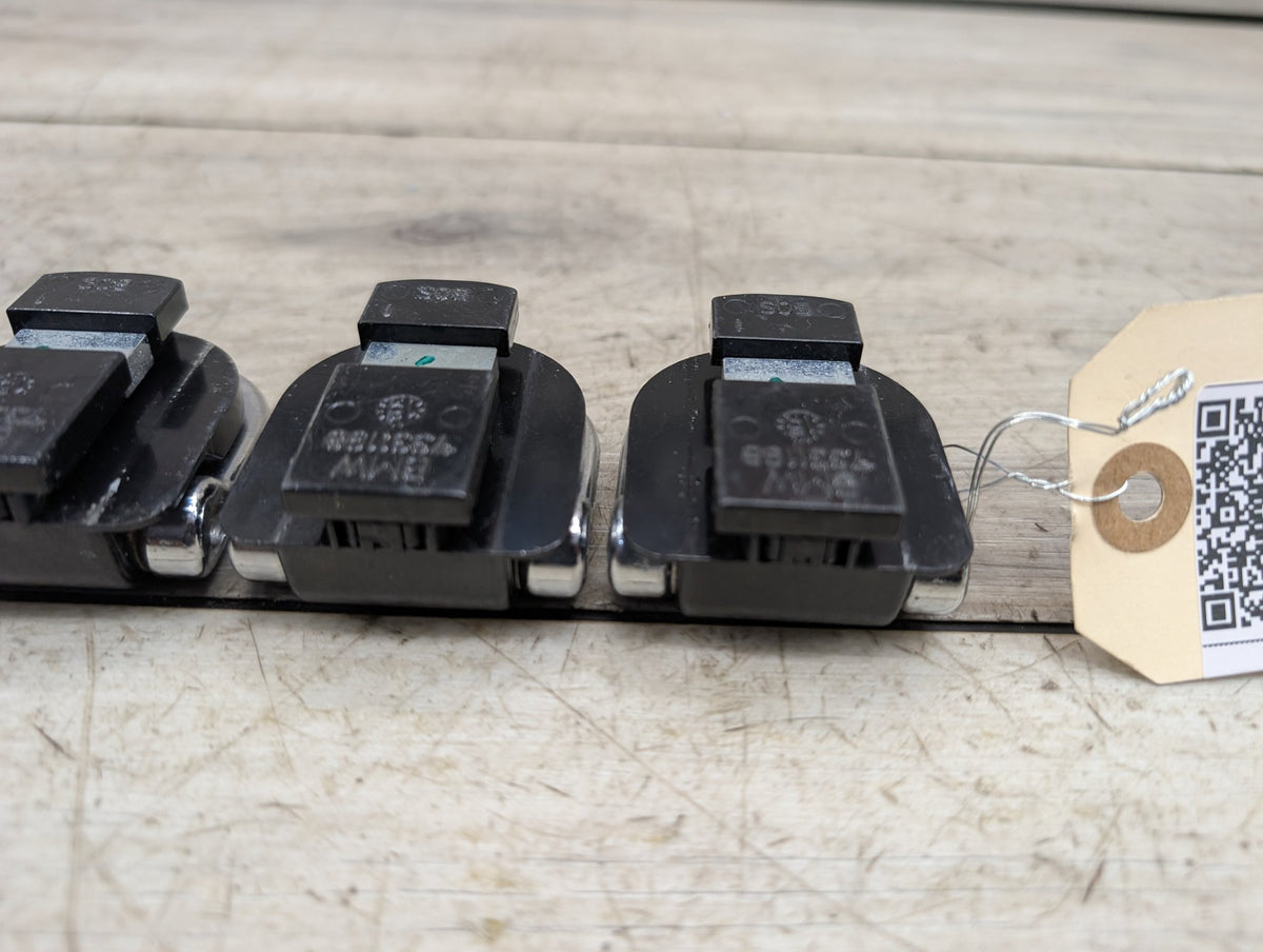 OEM BMW E70 E83 F15 F25 G01 X3 X5 Trunk Cargo Latch Tie Down Hook Clasp Ring (4)