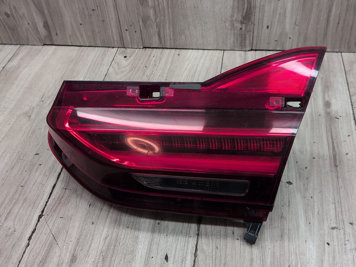 16-19 OEM BMW G11 G12 740 750 M760 Rear Right Passenger Inner Trunk Tail Light