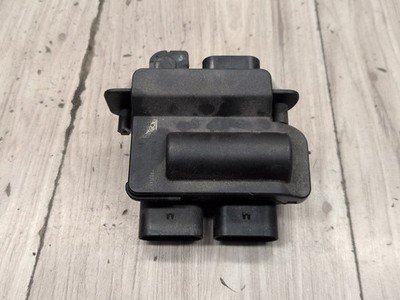 OEM BMW F15 F16 F85 F86 X5 X6 Battery Distribution B+ Junction Terminal Module