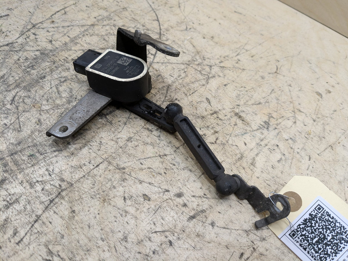16-22 OEM BMW F30 F44 F80 G01 G20 G30 Suspension Height Level Sensor 2959574
