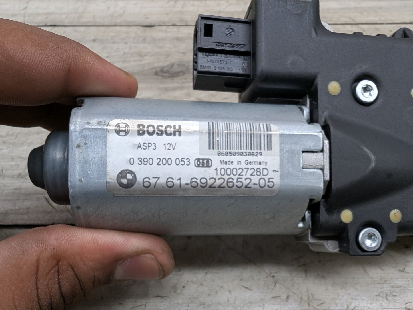 OEM BMW E53 E70 E83 X3 X5 Upper Sunroof Moon Roof Motor Unit