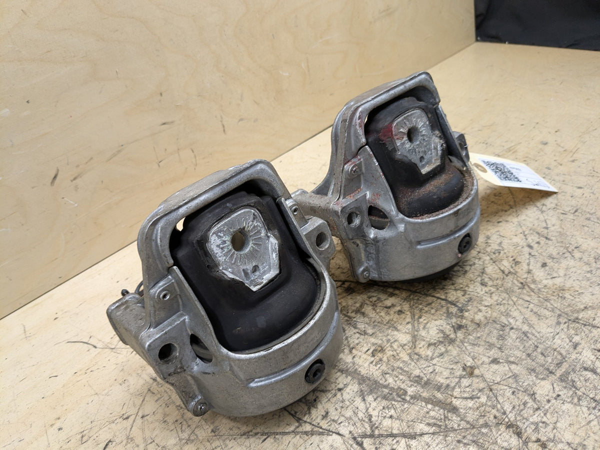 2012-2018 Audi C7 A6 Left Right Engine Bracket Support Mount SET 4G0199381NS