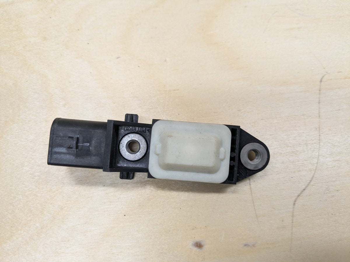 2009-2011 Mercedes-Benz SLK-Class R171 Yaw Rate Sensor Module A0038212851 OEM