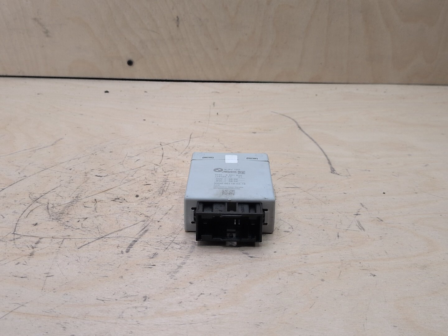 2016-2022 BMW 750i G12 Steering Column Control Module 6881835