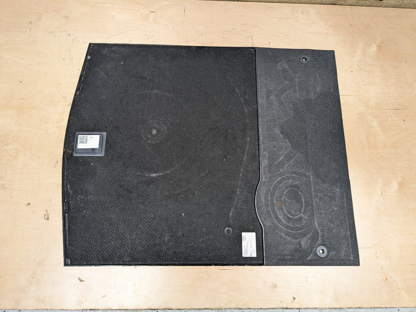 2013 - 2017 Audi S5 8T Rear Trunk Cargo Floor Carpet Spare Tire Cover 8T0 863 463 CA9 CTUB