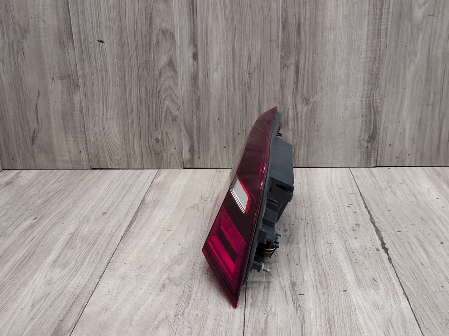14-18 OEM BMW F15 F85 X5 X5M Rear Right Passenger Trunk Inner Stop Tail Light