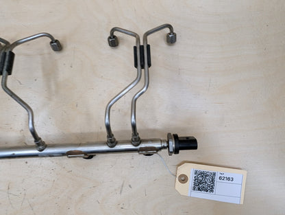 2015-2019 BMW F16 X6 N55B30M0 Engine Motor Fuel Injector Rail Line 7649710