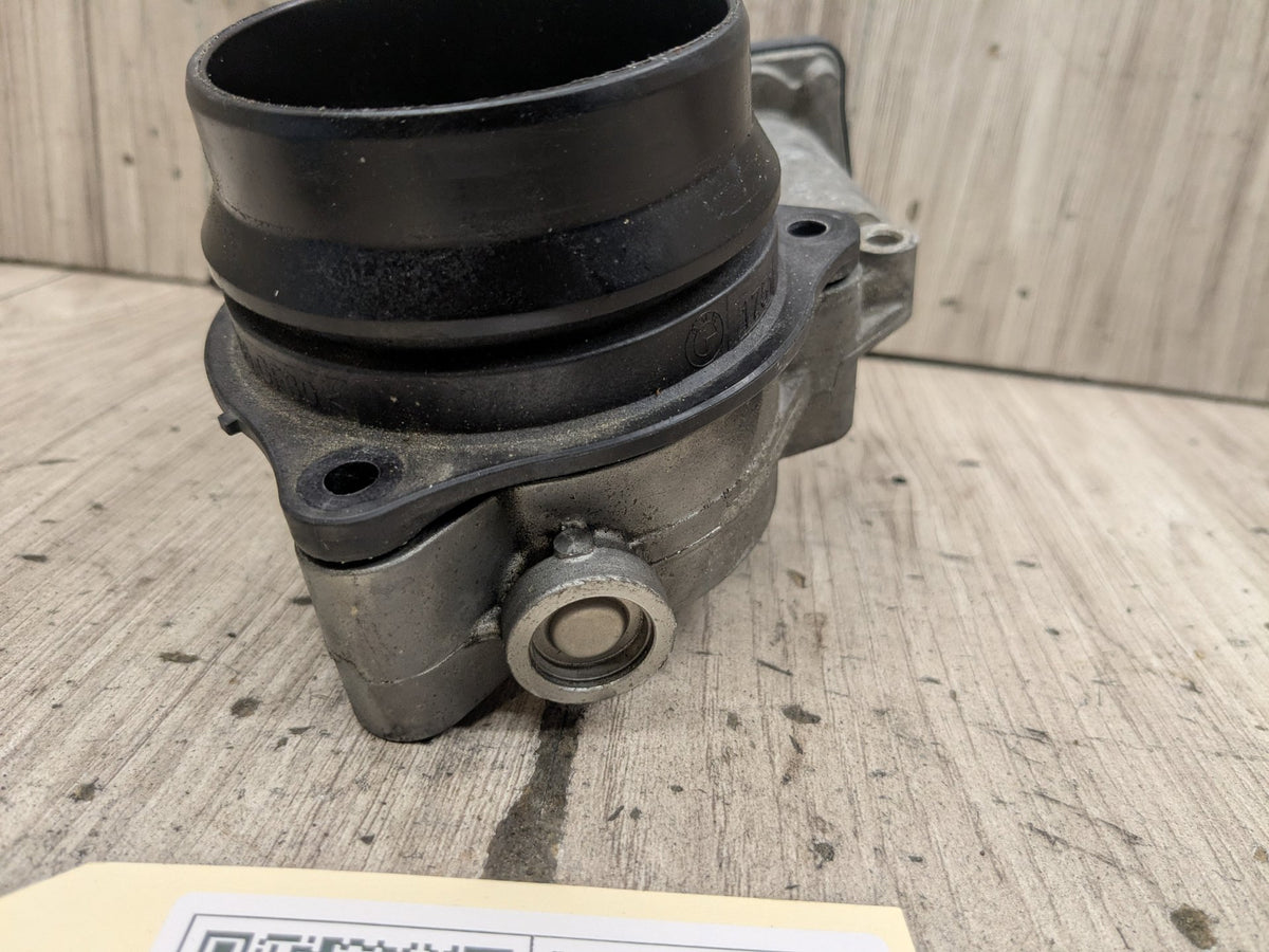 OEM BMW F39 F44 F48 F90 G05 G12 750 G30 M550 M8 Engine B46 N63 S63 Throttle Body