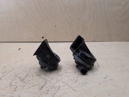 2016-2022 BMW 750i G12 Alarm Horns SET 7342946