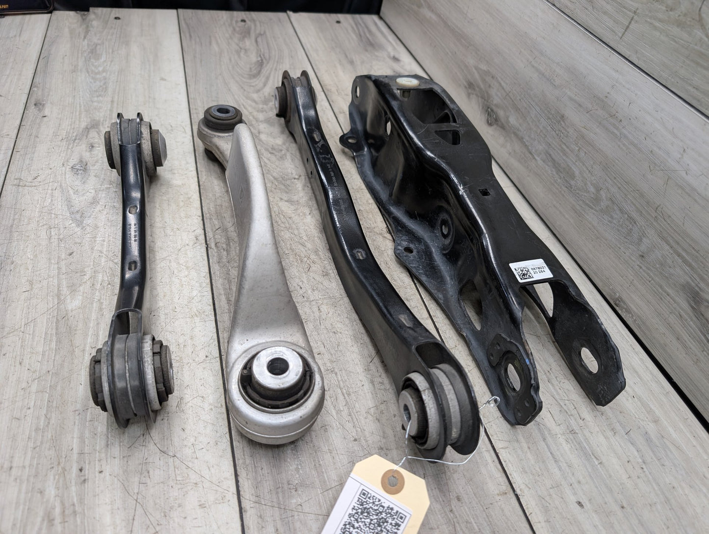 19-25 OEM BMW G05 G06 G07 X5 X7 Rear Left Driver Control Arm Wishbone SET