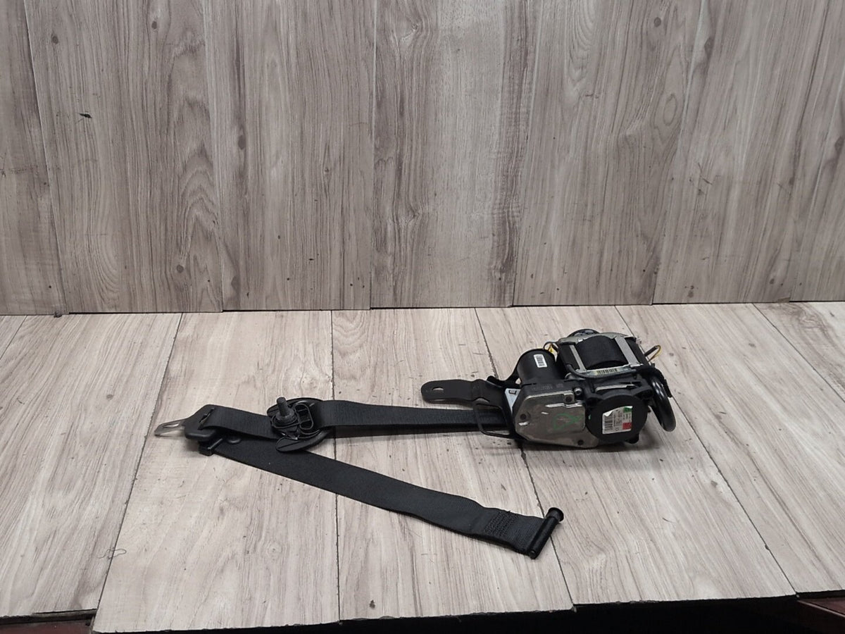 2015-2018 BMW X5 F85 Front Right Passenger Seatbelt Seat Belt Retractor