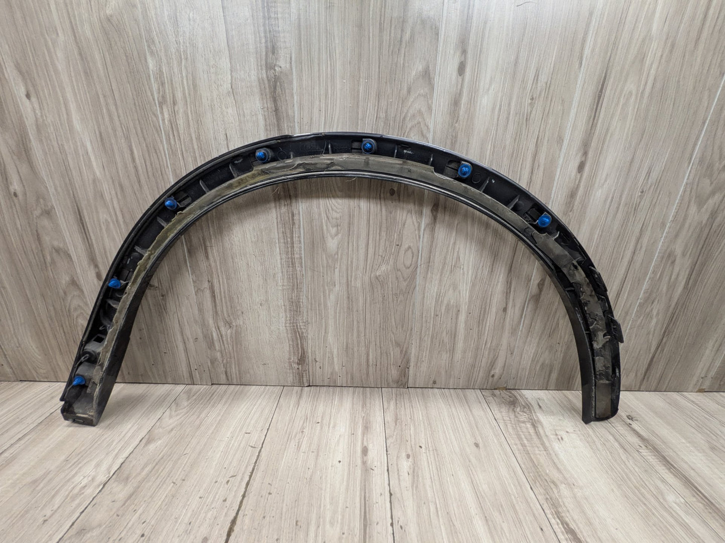 2015-2018 Audi Q3 8U Rear Right Passenger Fender Flare Arch Trim Molding 8U0853818C