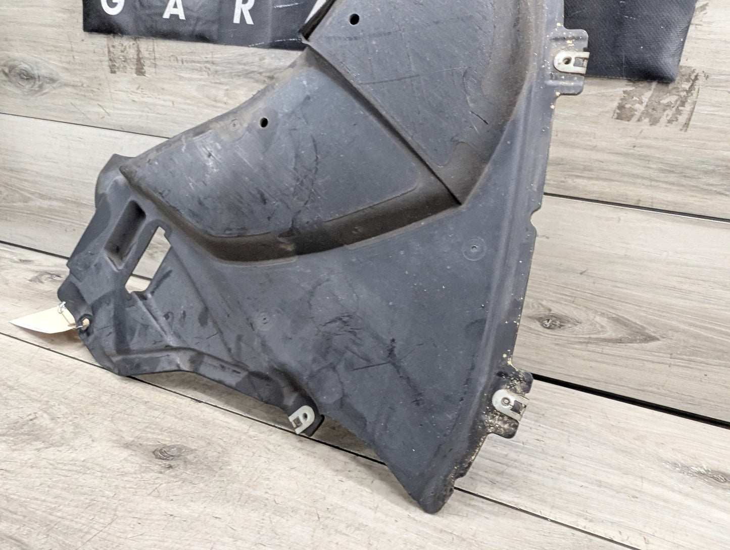 17-20 BMW 530i 540i Front Passenger Right Inner Fender Liner Underbody Cover