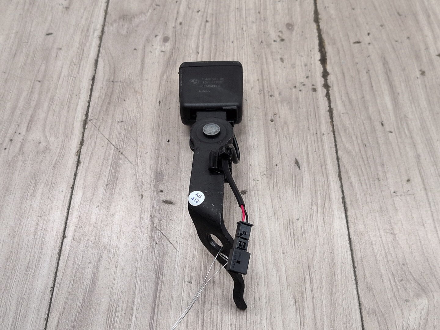 17-21 OEM BMW G21 G20 330 M340 Rear Left Driver Seatbelt Seat Belt Buckle