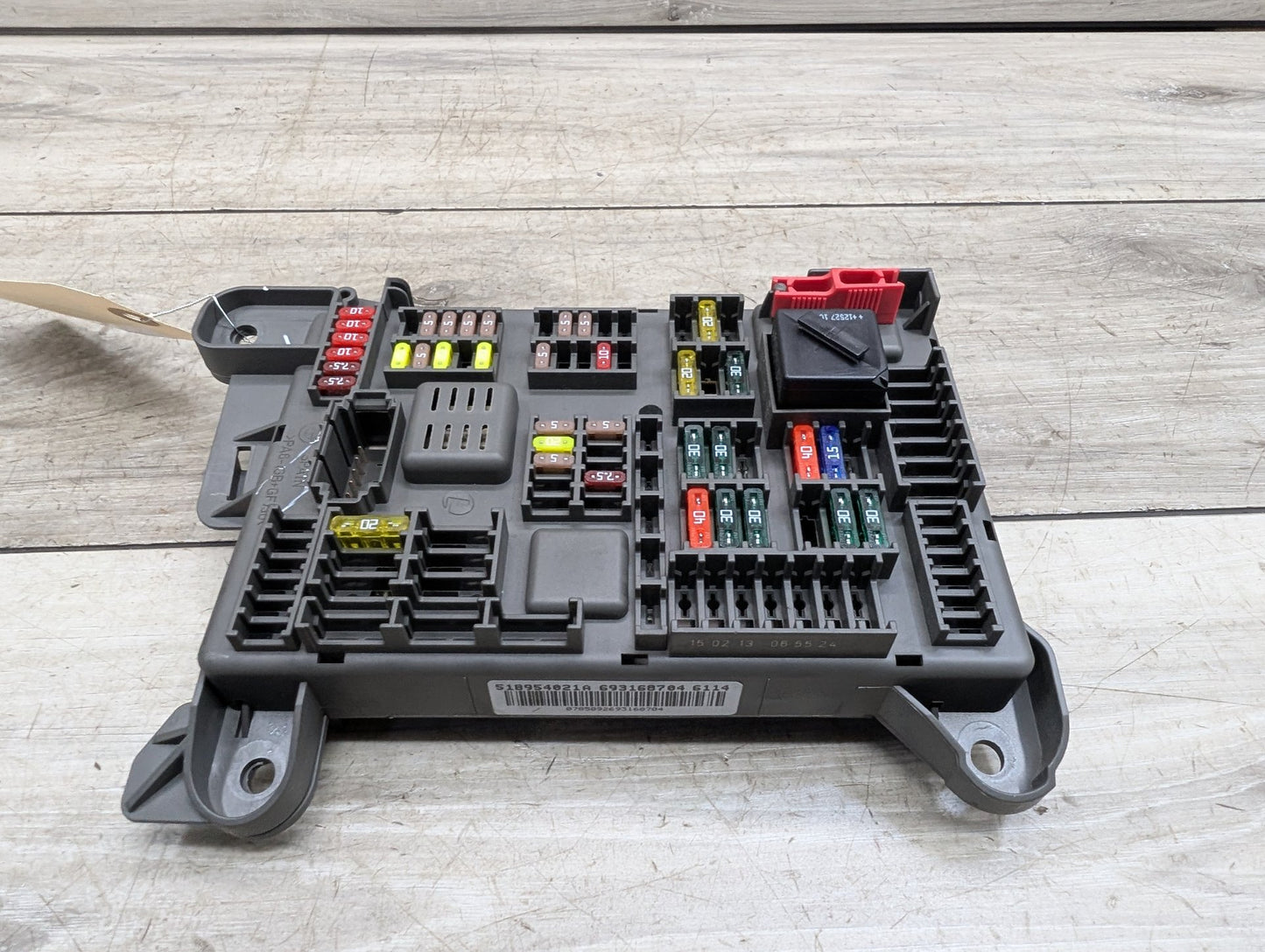 2007-2013 BMW X5 E70 Rear Power Distribution Fuse Box 6931687