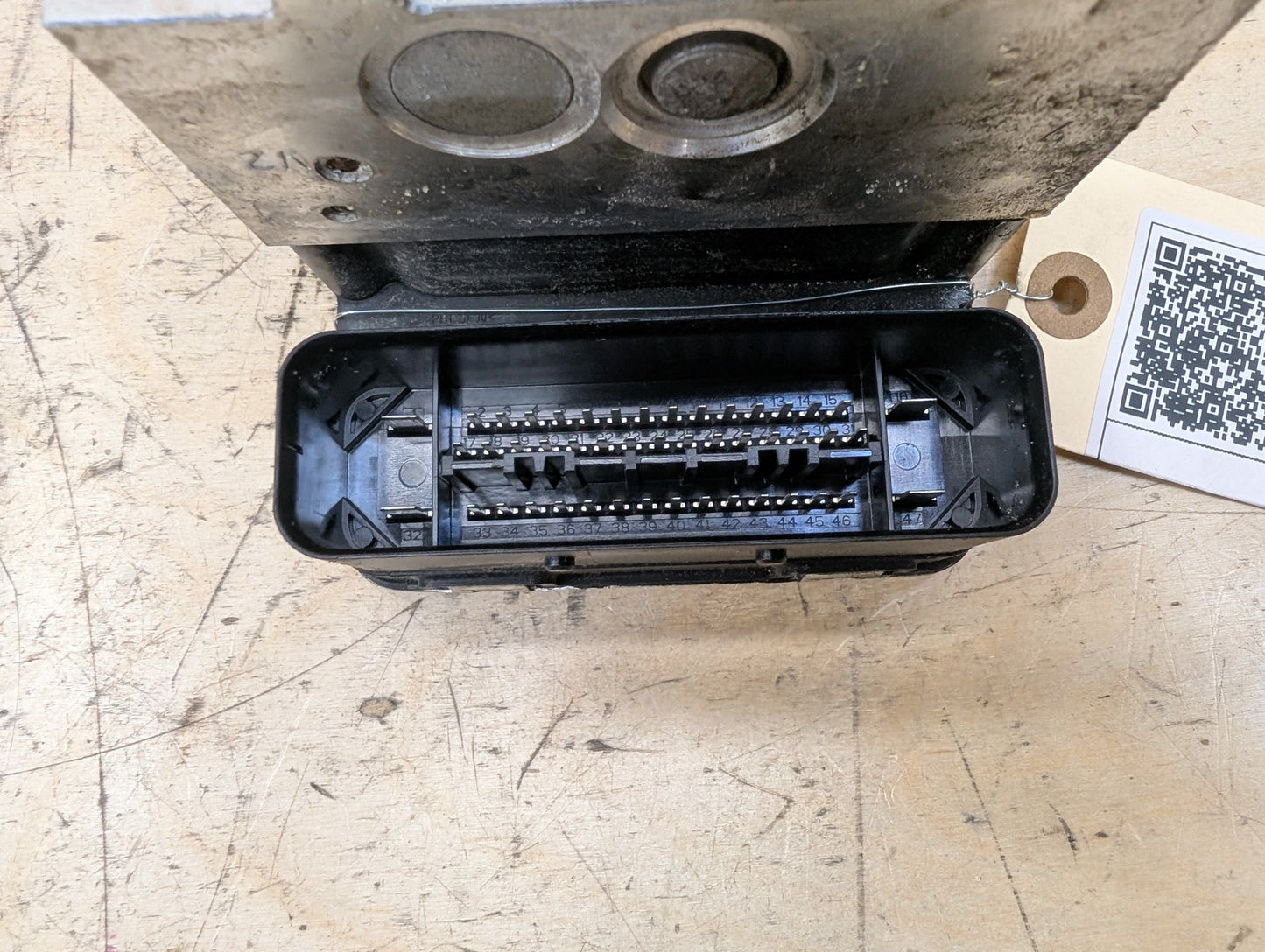2011-2016 BMW X3 F25 ABS Pump Module 6877721