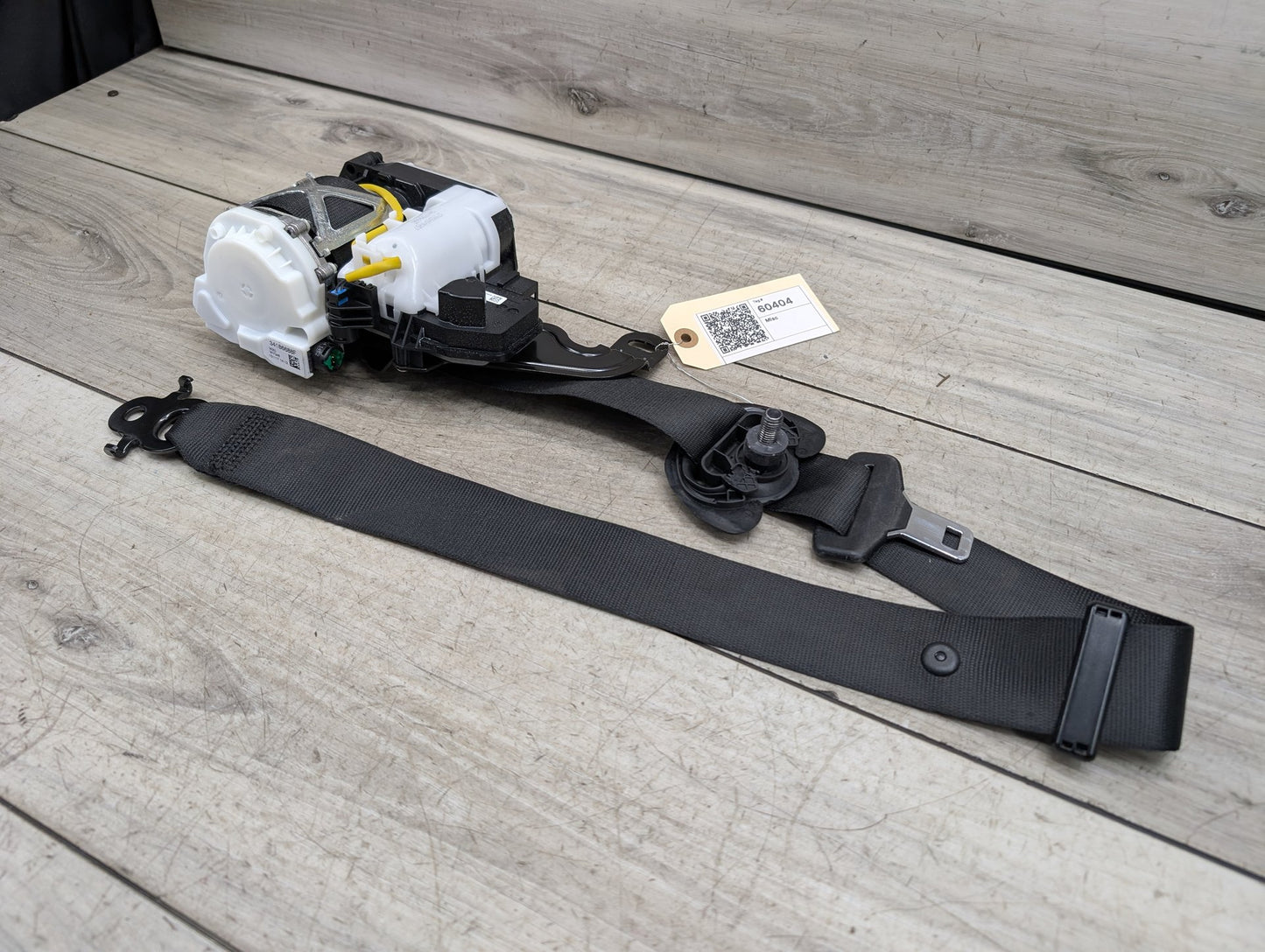 OEM BMW F90 G30 530 540 M550 M5 Front Right Passenger Seat Belt Retractor Black