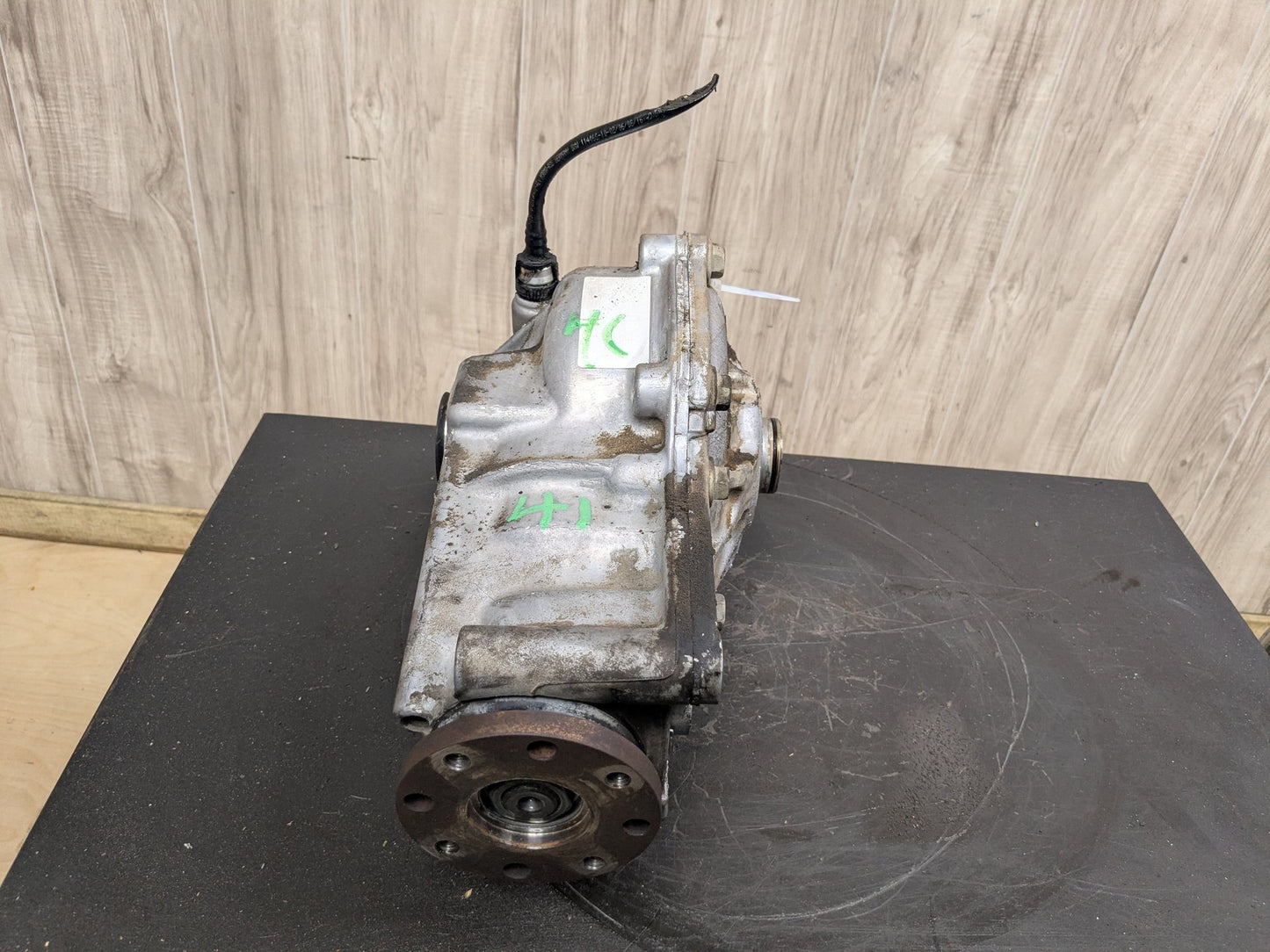 07-10 OEM BMW E70 X5 N62 4.8L Front Differential Axle Carrier AT Ratio 3.91
