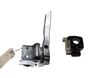 2012-2018 BMW M6 F06 Radiator Lower Mounting Brackets SET 7575247 OEM