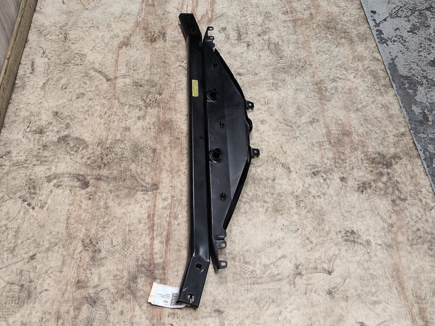 09-15 OEM BMW Rear Bumper Upper Reinforcement Support Bracket Bar