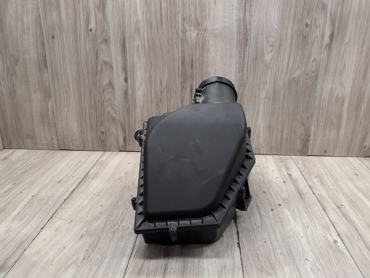 OEM BMW G05 G12 G30 540 740 Air Box Filter Cleaner Intake Resonator Muffler B58