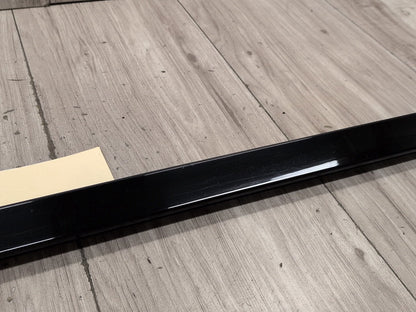 2019 - 2026 BMW X5 G05 Right Passenger Side Windshield Drip Molding Trim 7463528 N63B44M3