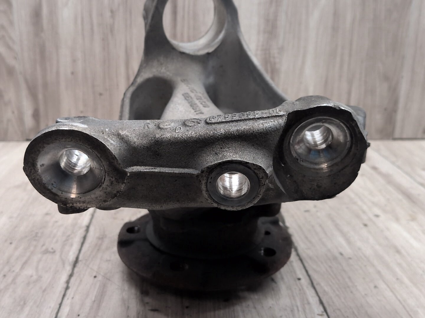 OEM BMW F32 F33 F36 RWD Front Right Passenger Spindle Carrier Knuckle Bearing
