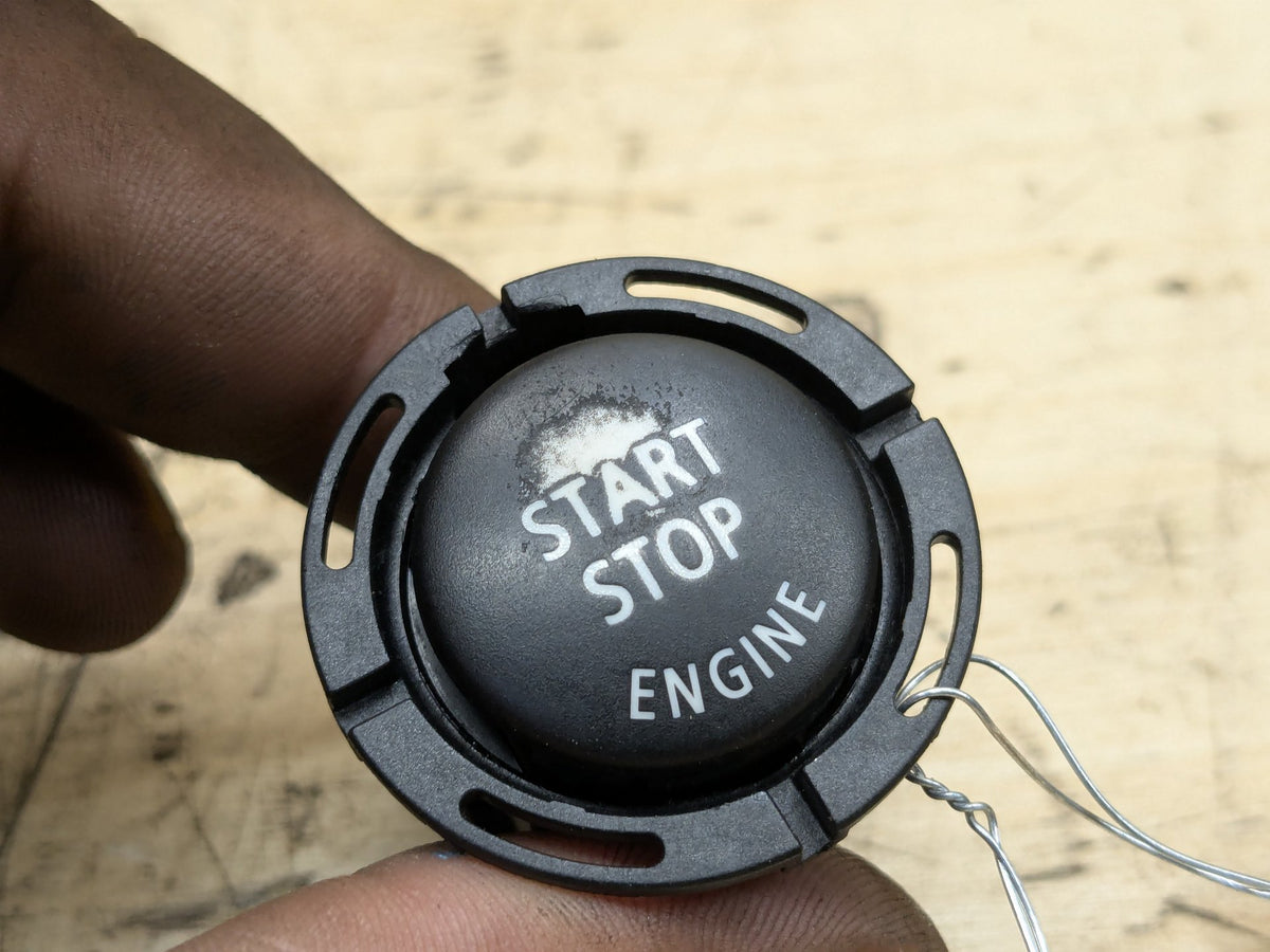 08-13 Genuine OEM BMW E82 E88 128i 135i Engine Start Stop Button Switch Black