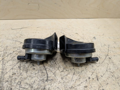 2007-2013 BMW 335i E92 Alarm Horns SET 7159420 OEM