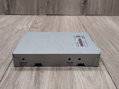 2013-2017 Audi S5 8T Rear View Camera Control Module 8T0907441C OEM