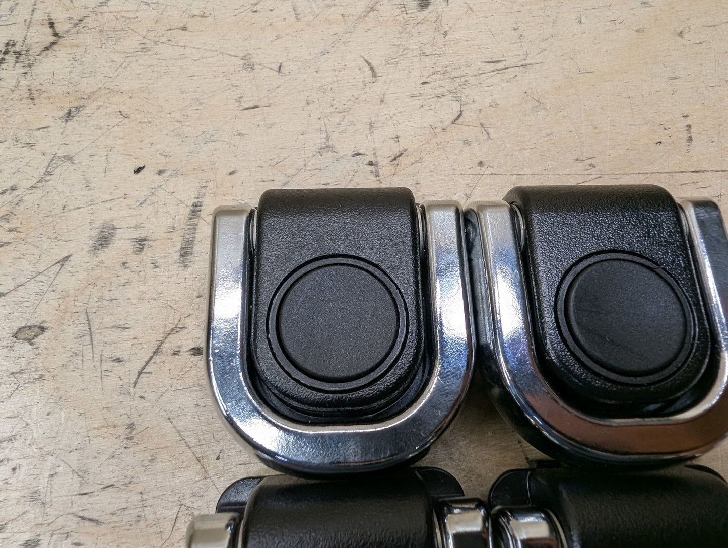 OEM BMW E70 E83 F15 F25 G01 X3 X5 Trunk Cargo Latch Tie Down Hook Clasp Ring (4)